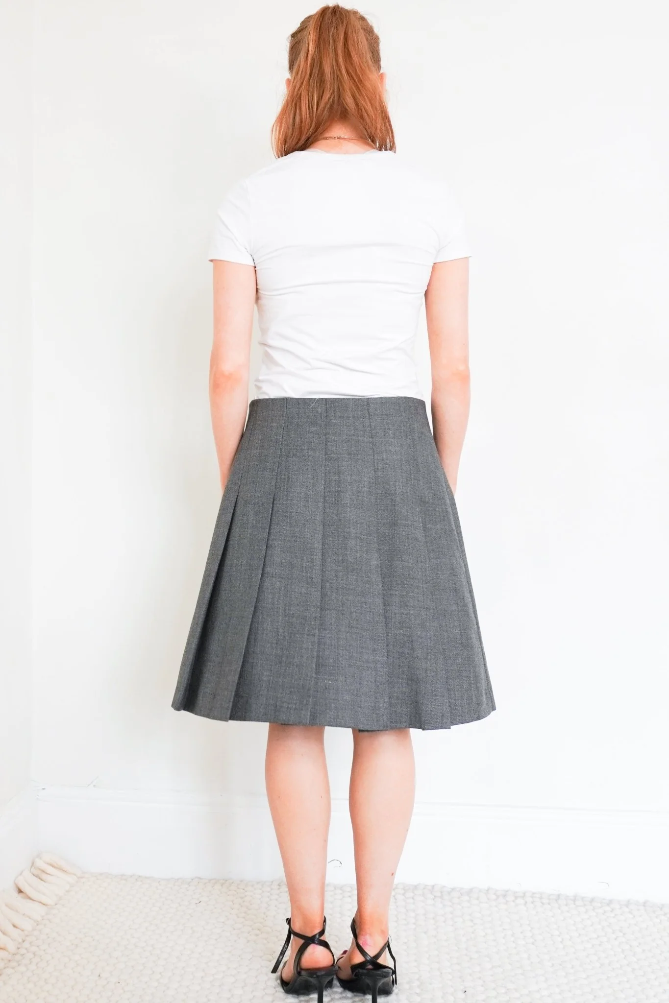 Marni Pleated Elegant Skirt RRP £500 | Authentic Preloved - Image 3