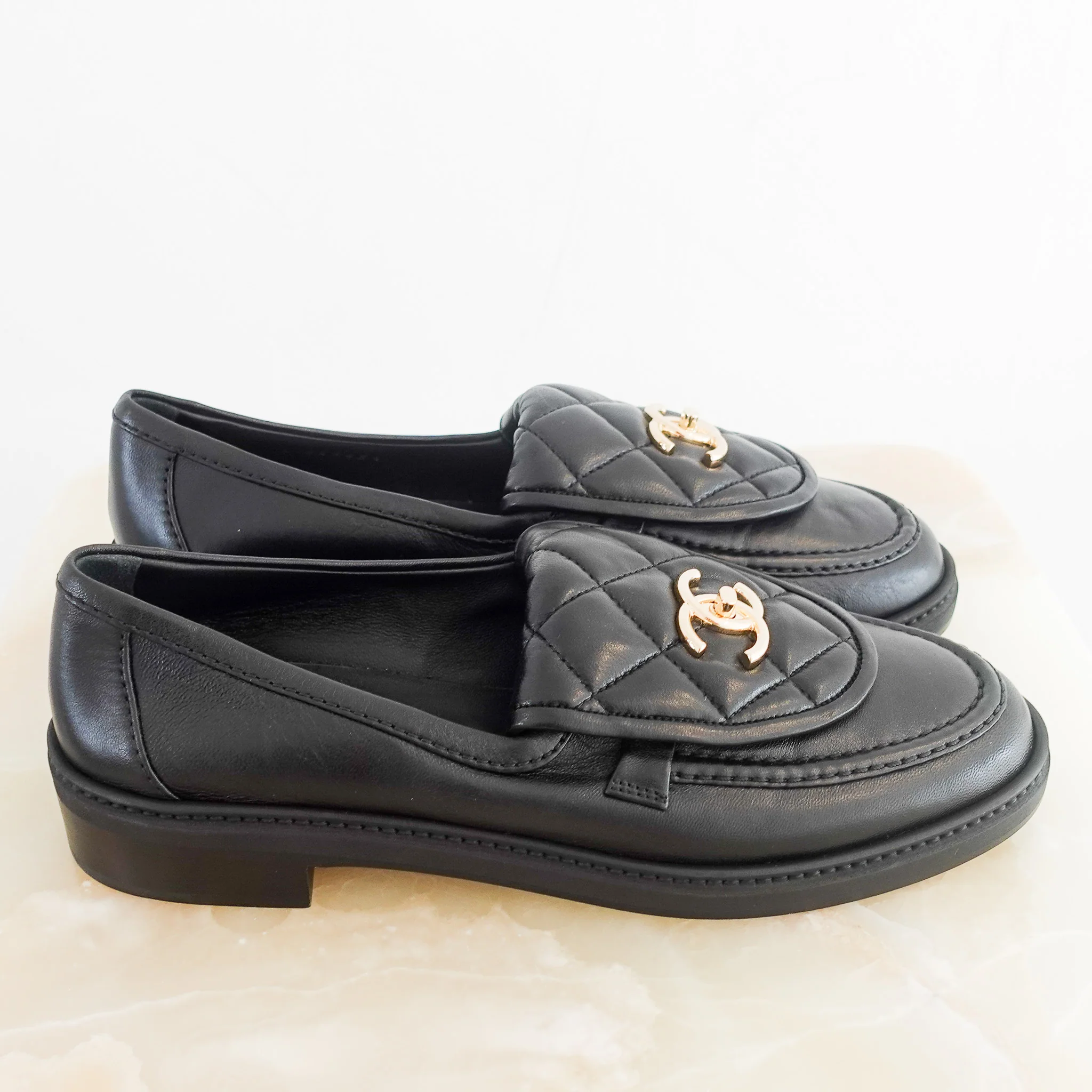 NEW Chanel Quilted Lambskin CC turn-lock Loafers RRP £1300 | Authentic Preloved - Image 3