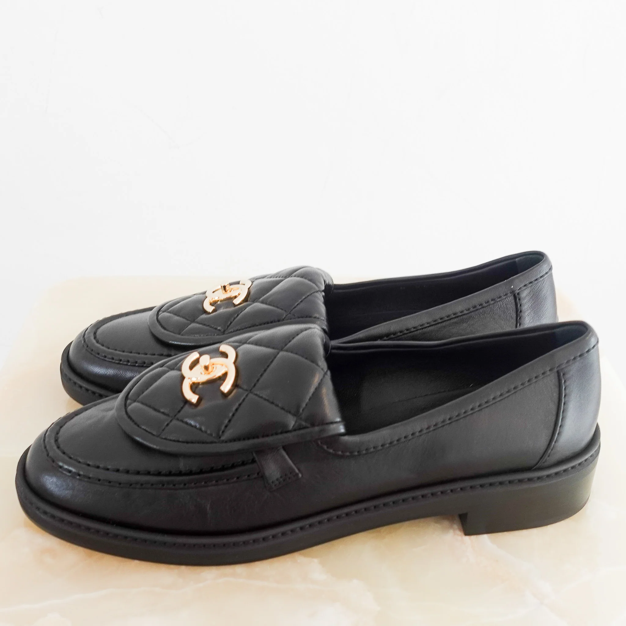NEW Chanel Quilted Lambskin CC turn-lock Loafers RRP £1300 | Authentic Preloved - Image 5