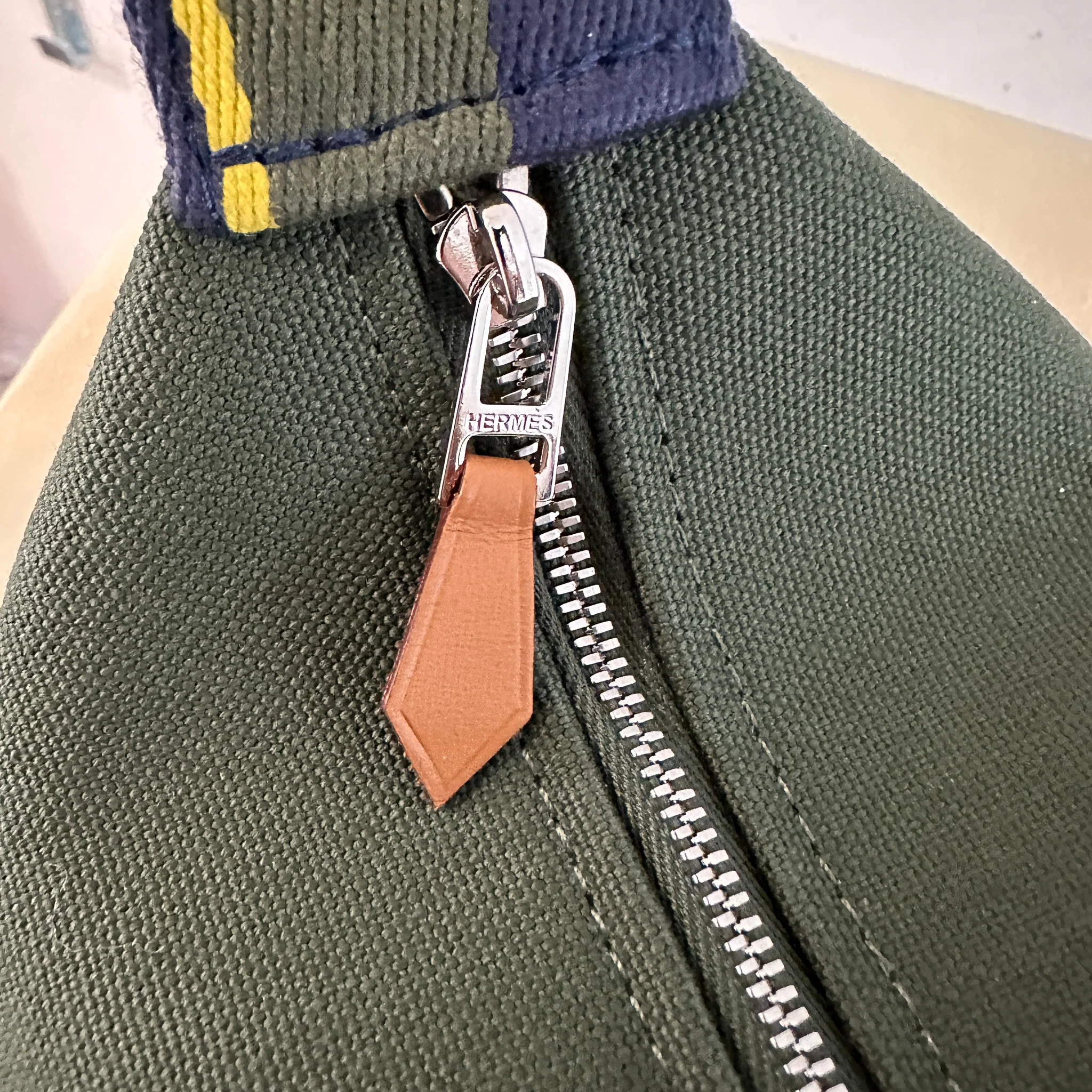 CURRENT SEASON Hermes Small Bride-a-Brac Bag in Green RRP £670 | Authentic Preloved [final sale] - Image 6