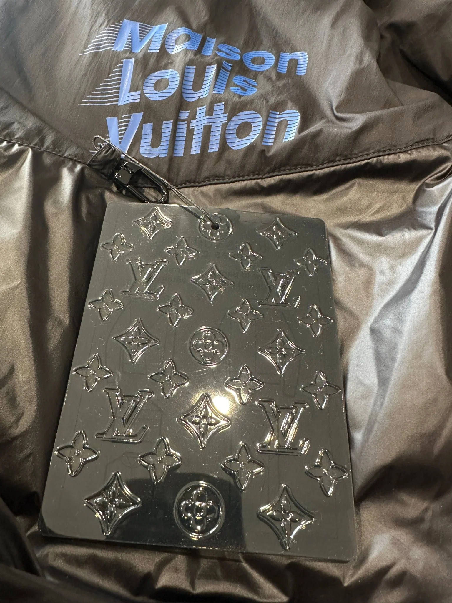 NEW Louis Vuitton Black Unisex Down Parka RRP £2900 | Authentic Preloved - Image 7