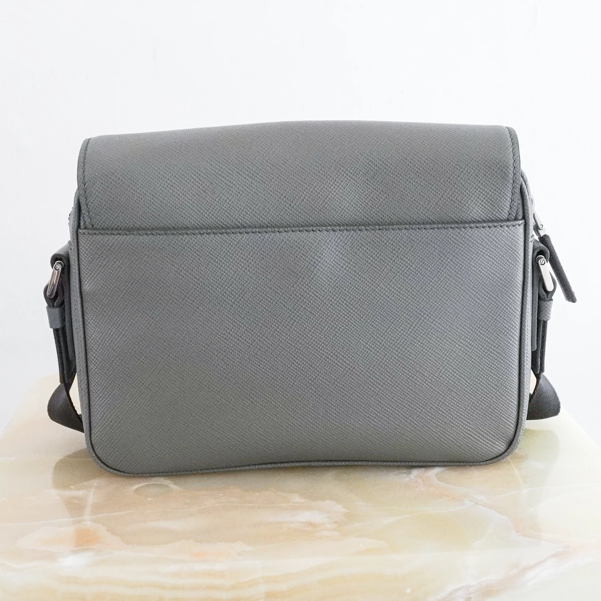 Prada Grey Saffiano Aresia Messenger Bag (RRP £1900) | Authentic Preloved - Image 3
