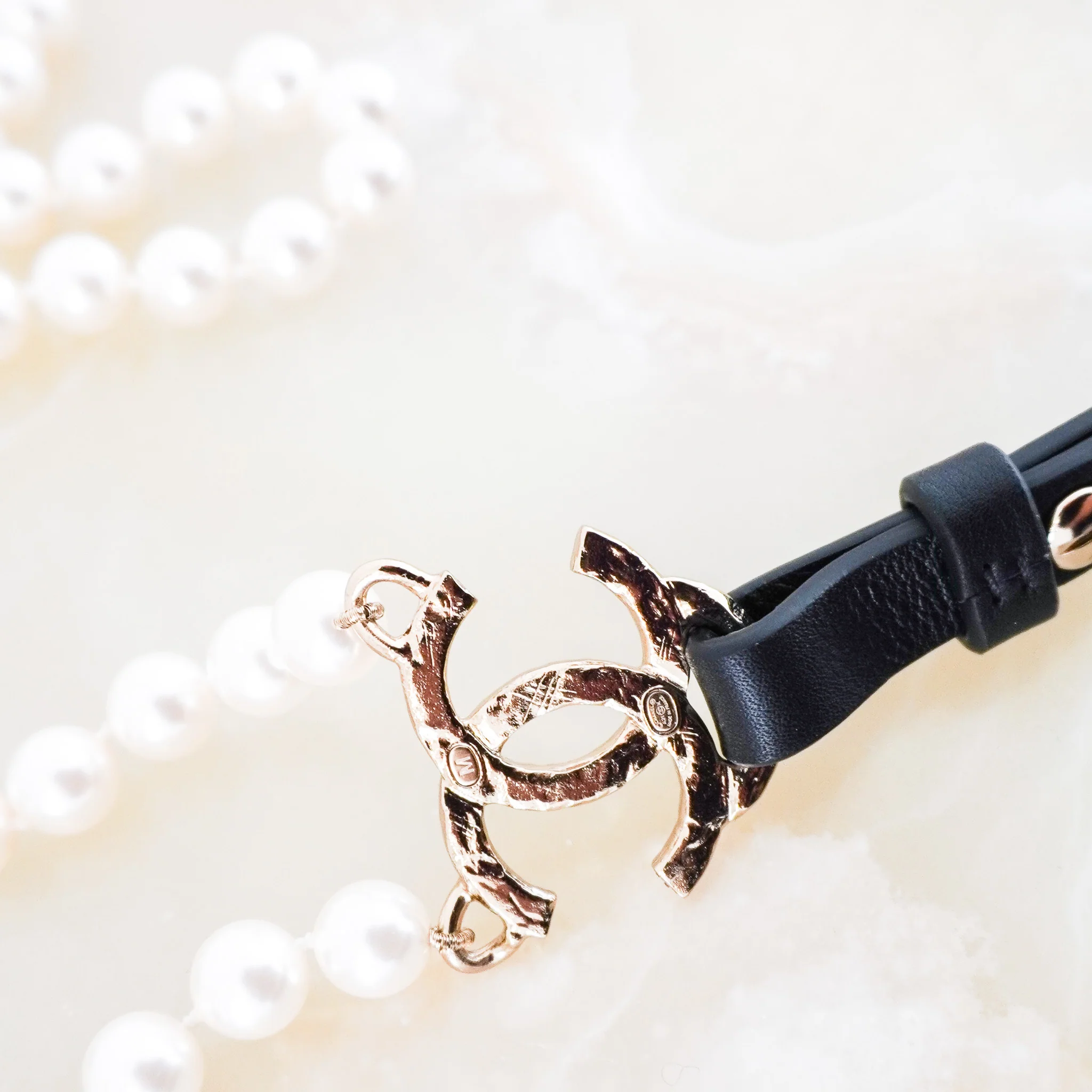 RARE Chanel Coco Mark Calfskin and Faux Pearl Suspenders | FINAL SALE Authentic Preloved - Image 7