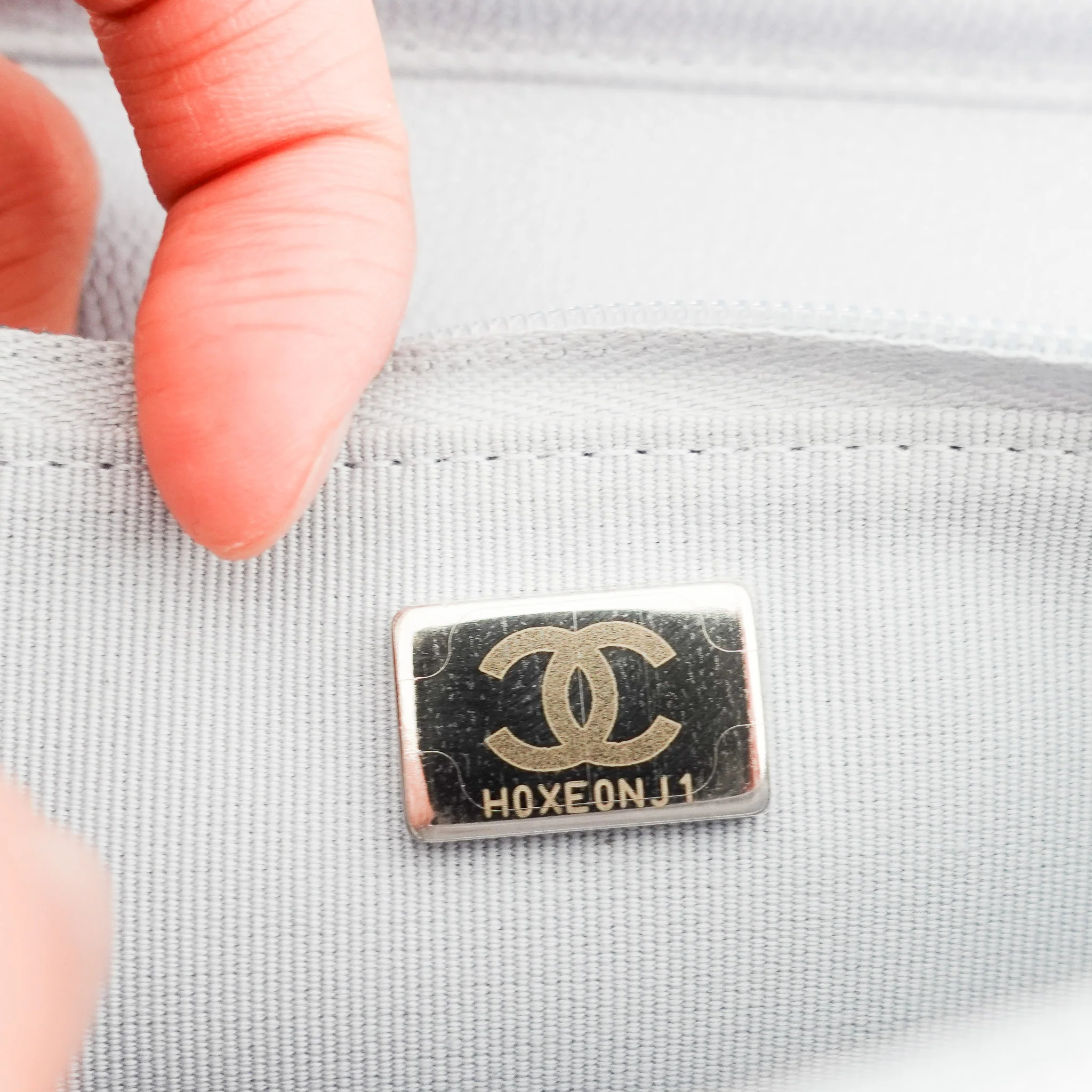 RARE Chanel Caviar Leather WOC Wallet On Chain RRP £4000 | Authentic Preloved - Image 9