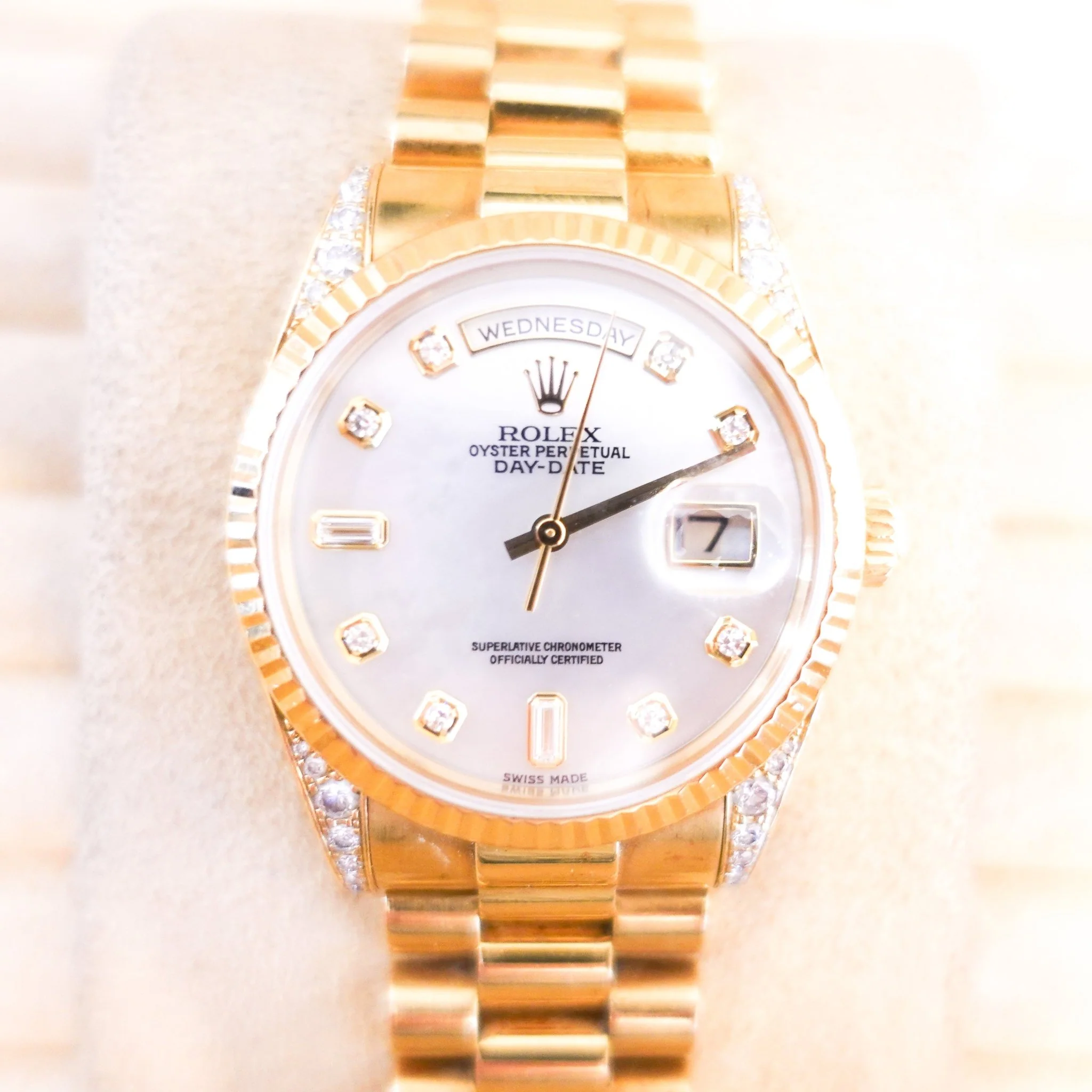Rolex Day Date Diamond & 18K Gold Watch | Authentic Preloved - Image 3