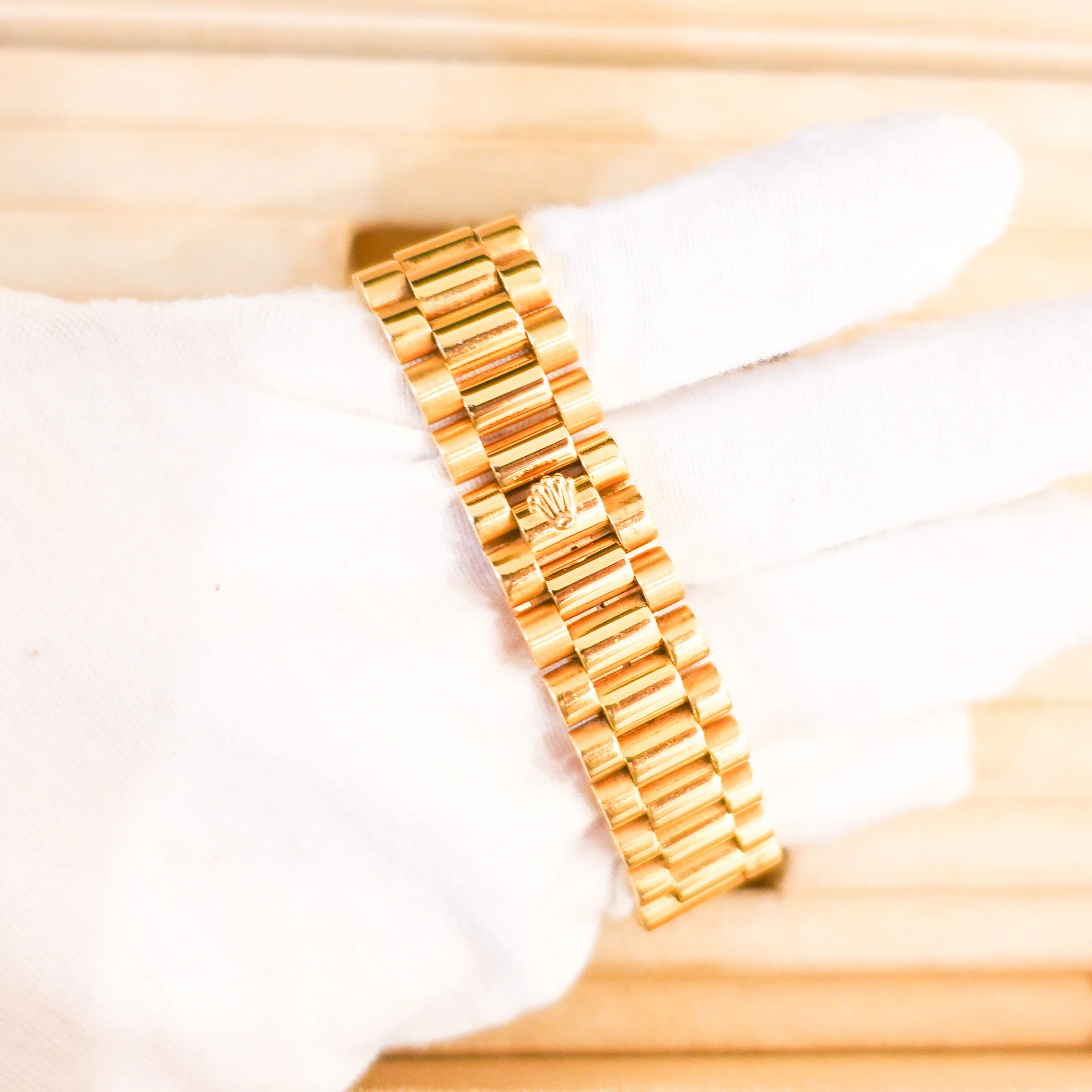 Rolex Day Date Diamond & 18K Gold Watch | Authentic Preloved - Image 7