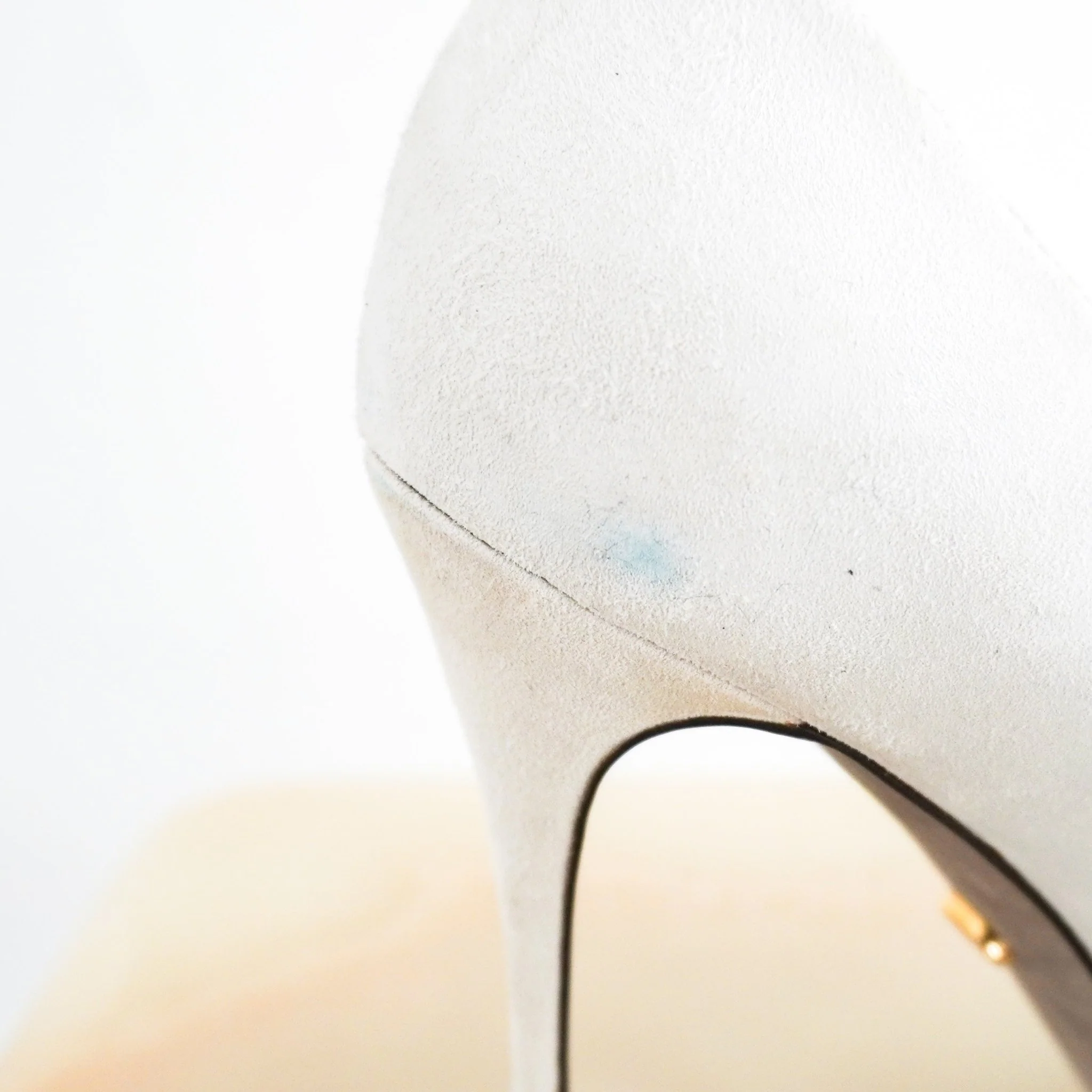 Sergio Rossi Ivory Suede Stiletto Pumps RRP £500 | Authentic Preloved - Image 6