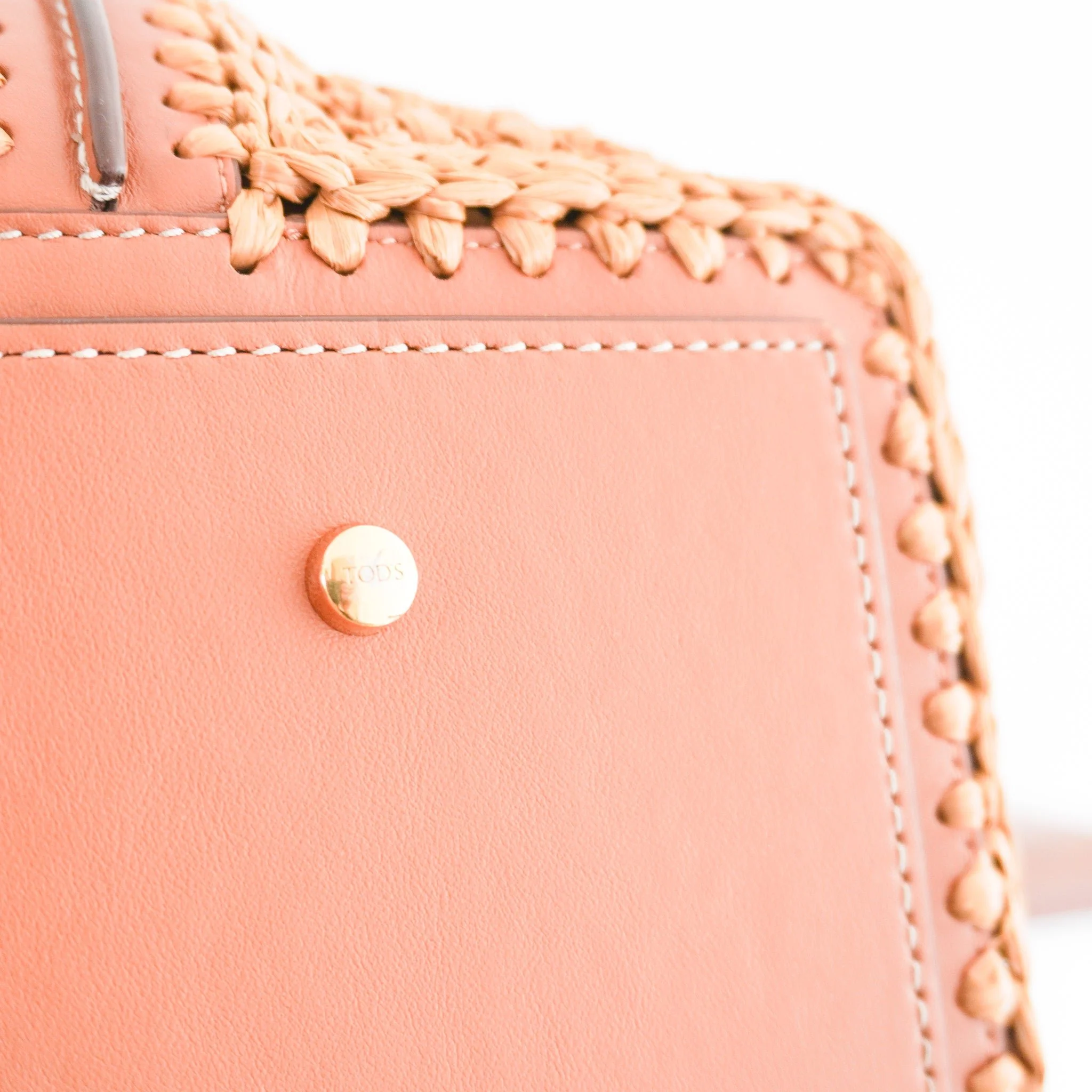 Tod's T Timeless Raffia Shoulder Bag RRP £2,390 | Authentic Preloved - Image 8