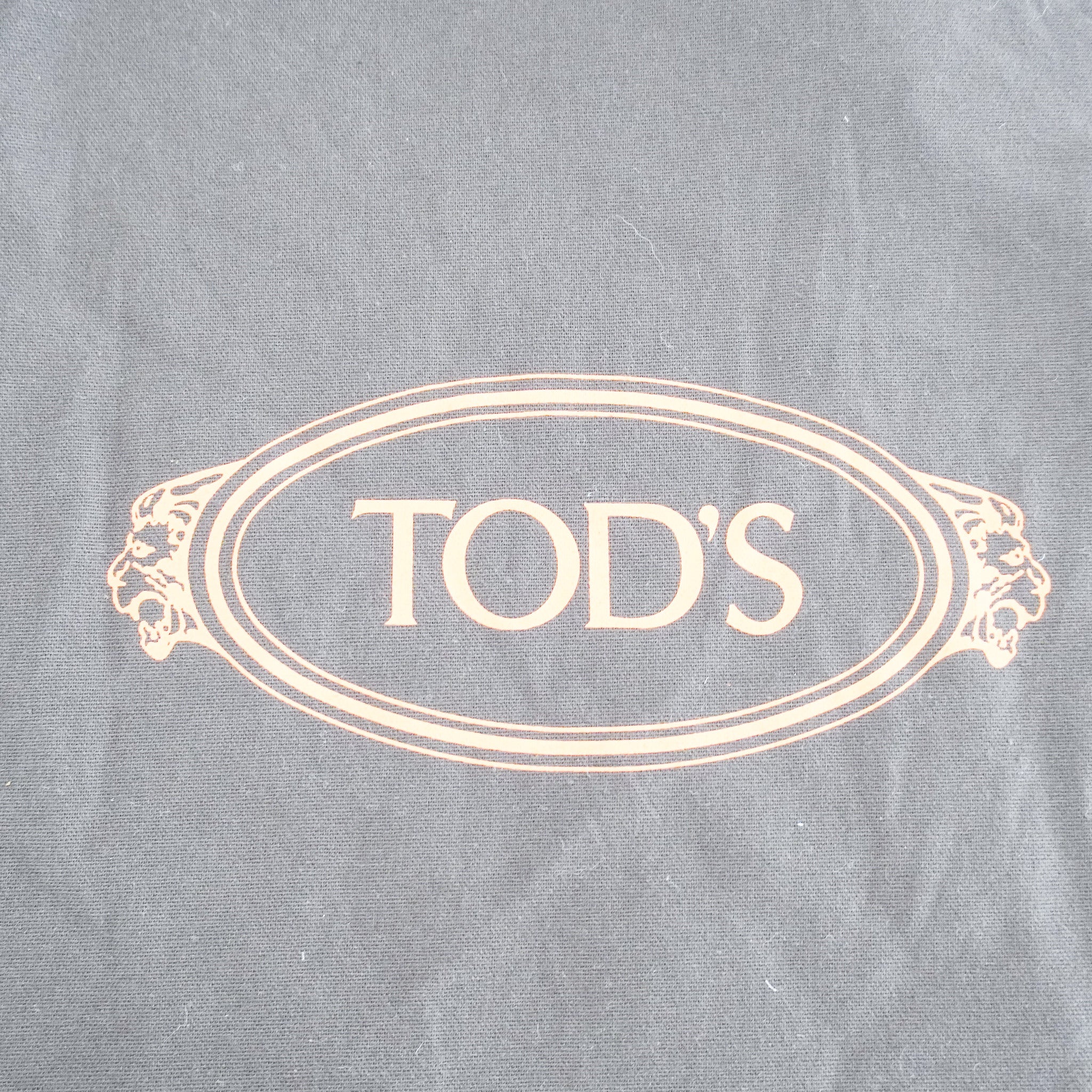 Tod's T Timeless Raffia Shoulder Bag RRP £2,390 | Authentic Preloved - Image 9