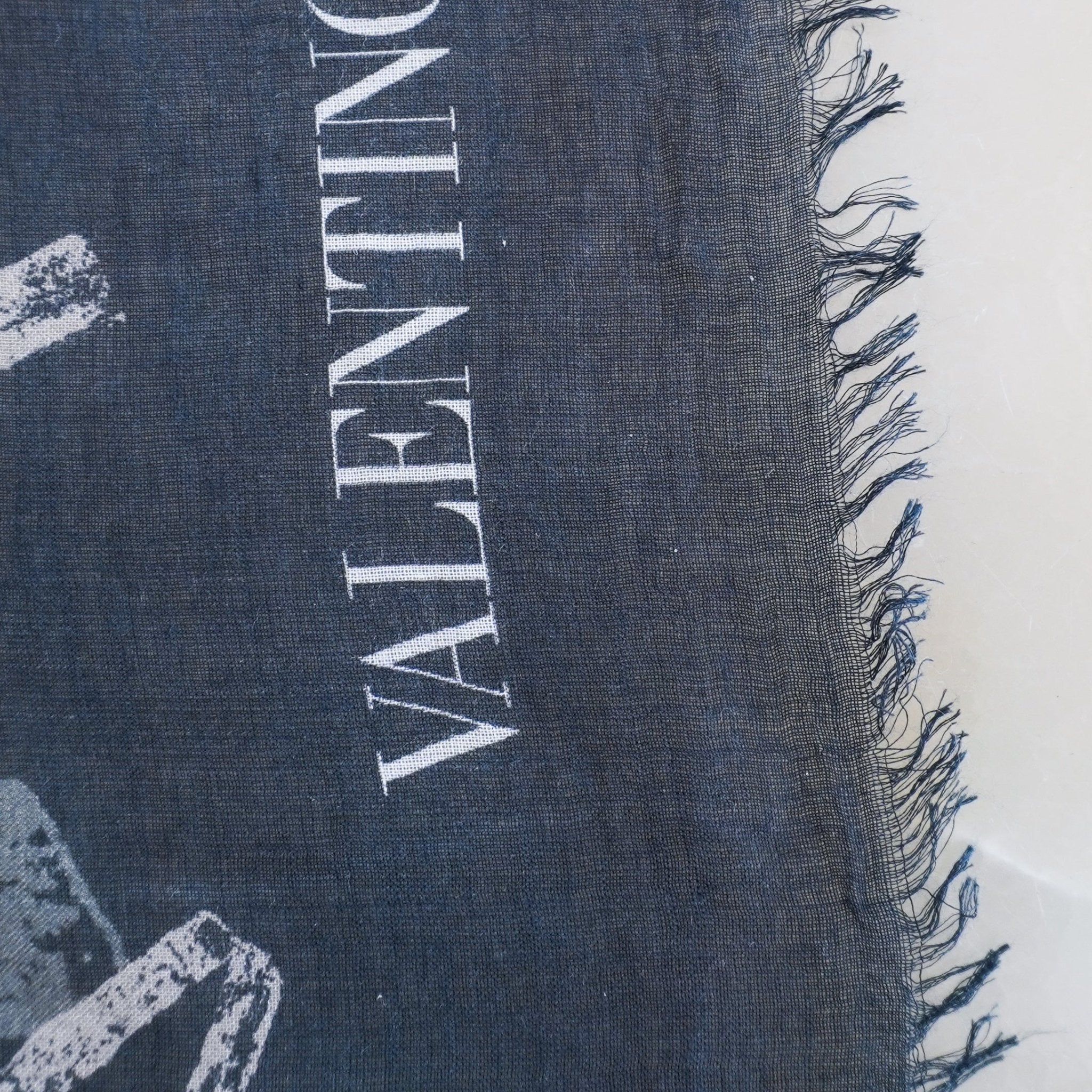 Valentino Black Logo Signature Scarf RRP £450 | Authentic Preloved FINAL SALE - Image 4