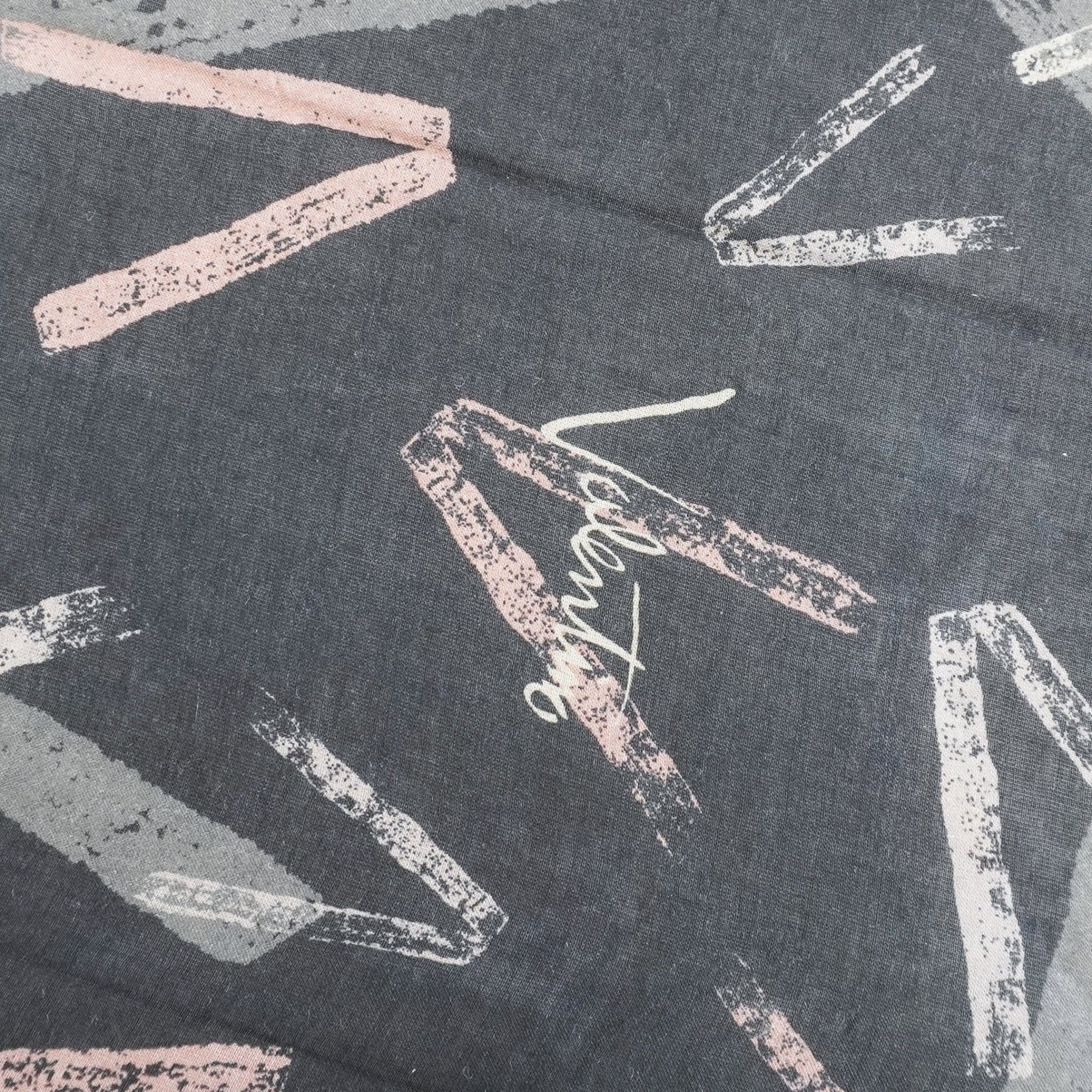 Valentino Black Logo Signature Scarf RRP £450 | Authentic Preloved FINAL SALE - Image 5